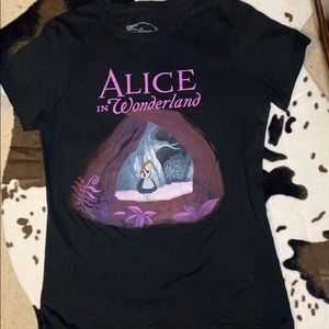 XL Disney Alice in Wonderland T-shirt
